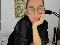 Amateur Private Sex Chat of isa_loves_cum