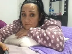 Amateur Sex Cam of paula1980mary