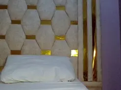 Amateur Sex Chat of Curvypesh