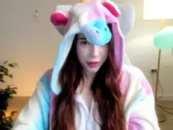 Amateur Nude Webcam of StacyLuxxe