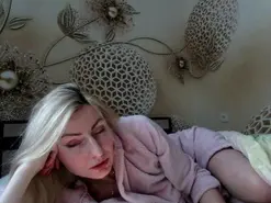 Amateur Sex Chat of Yourrealgirl