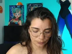 Amateur Live Porn of bulma_hott_