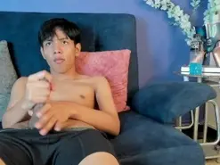 Amateur Watch Live Sex Cams of LiamSinclair