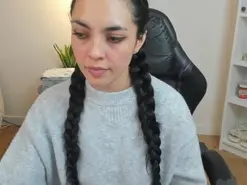 Amateur Nude Webcam of Summer_evans