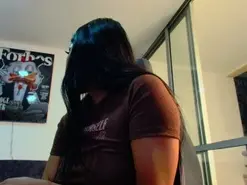 Amateur Free Porn Cam of latin_couple77
