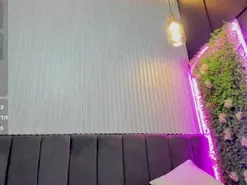 Amateur Nude Webcam of Isa_Squirt