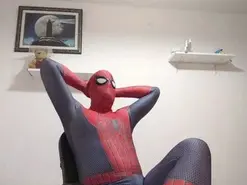 Amateur Adult Webcams of _BruceStrong_