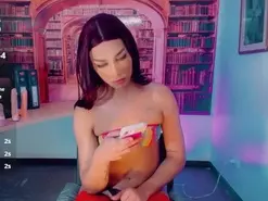 Amateur Live Porn of emeli_roushot