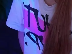 Amateur Sex Cam of LunaLicks