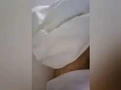 Amateur Nude Webcam of Lou86