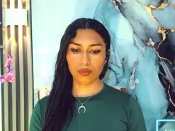 Amateur Adult Video Chat of khiara_moretti