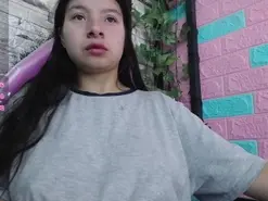 Amateur Nude Webcam of maily_cam