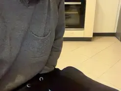 Amateur Live Sex Cam of Aldebaran87