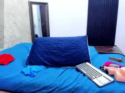 Amateur Adult Webcam of cloee_rabbyt