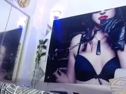 Amateur Free Live Porn of perla_sharid