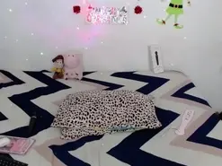 Amateur Adult Webcam of Zoe_small