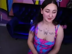 Amateur Adult Webcam of SashaDuvalle