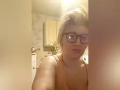 Amateur Adult Webcams of Ariellakissy