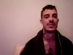 Amateur Live Sex Cam of rober777xl