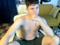 Amateur Adult Webcams of Martin_Lows