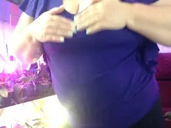 MissElli from amateur