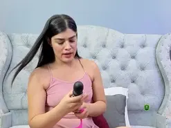 Amateur Live Sex Cam of MaguyMistress