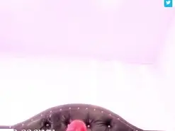 Amateur Watch Live Sex Cams of doll_squirts