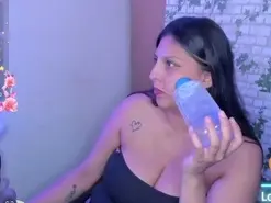 Amateur Live Sex Cam of Catboobs