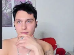 Amateur Adult Webcams of Alex_WandHot