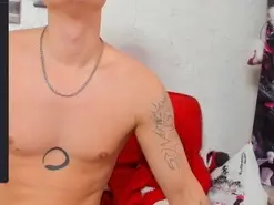 Amateur Sex Cam of Alex_WandHot