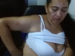 Amateur Free Porn Cam of katiamature