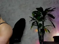 Amateur Live Sex of emma77