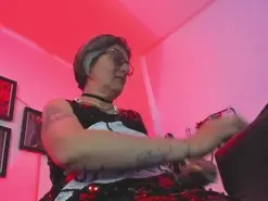 Amateur Adult Webcams of MistressNyx_cg