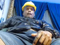 Amateur Watch Live Sex Cams of Menblackfire