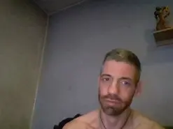 Amateur Live Porn of Dagodex