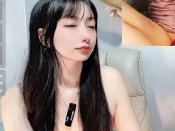 Amateur Live Sex Cam of nery_asian