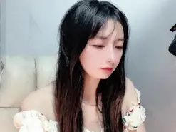 Amateur Nude Webcam of nery_asian