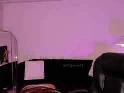 Amateur Live Porn of AllyJensen