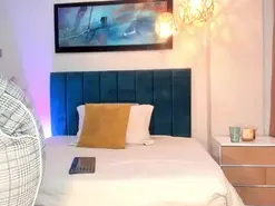 Amateur Watch Live Sex Cams of HannaWells