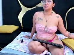 Amateur Best Webcam of LunaRoosee