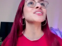 Amateur Live Porn of AndraCyrus