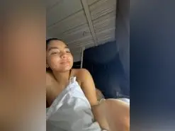 Amateur Adult Webcam of Klara_Fox