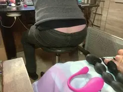 Amateur Adult Webcam of misteryman1956