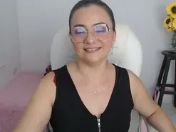 Amateur Nude Webcam of ana_milf