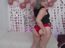 Amateur Live Sex Cam of ana_milf