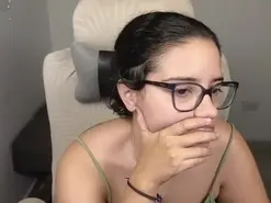 Amateur Live Sex Cam of Moon_woman