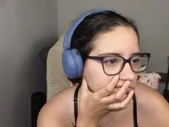 Amateur Free Live Porn of Moon_woman