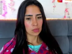 Amateur Sex Cam of angela_martina1