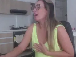 PaprikaSexy from amateur