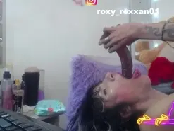 Amateur Private Sex Chat of roxy_roxxan